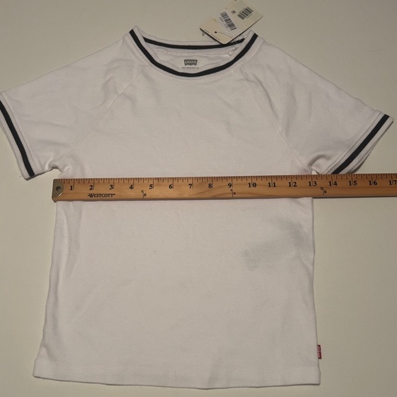 NWT Levi's Women ORACLE SHRUNKEN RINGER T-SHIRT Size Small Petite (E2) - Picture 3 of 7